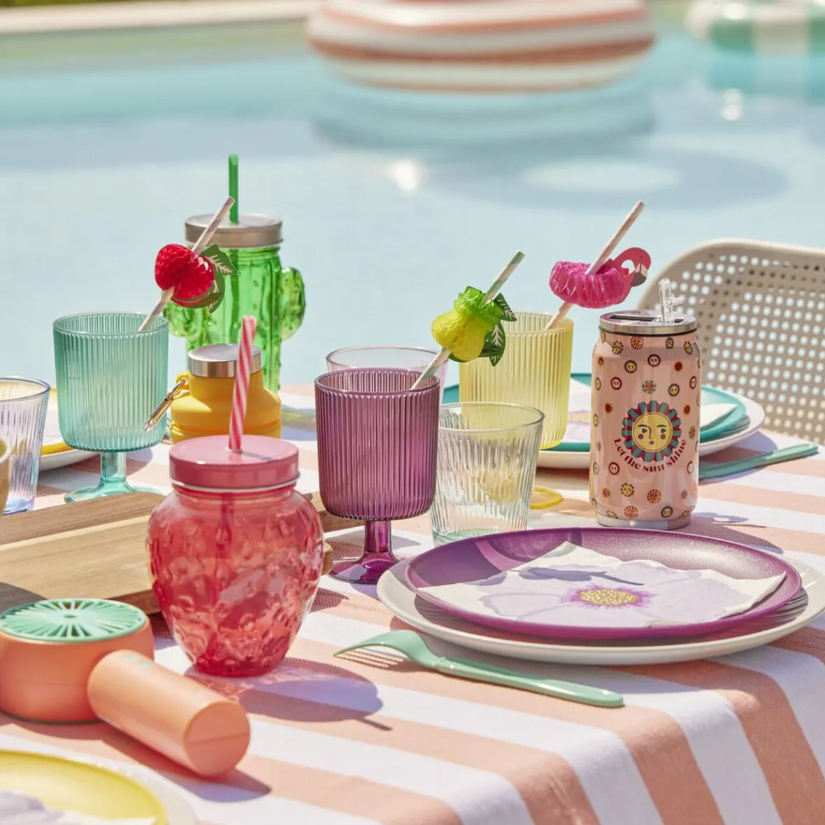 Gifi Vaisselle Et Accessoires De Table^Assiette plate en plastique Ø23,5cm - 3 coloris