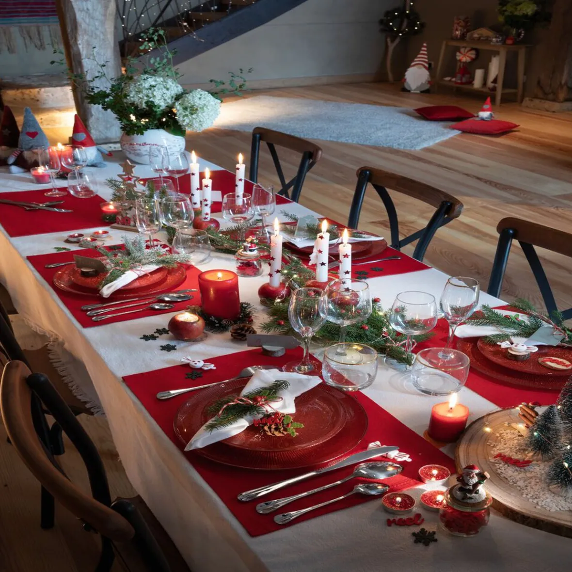Gifi Conservation Alimentaire^Bonbonnière en céramique décor Noël rouge blanc
