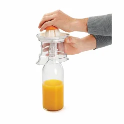 Gifi Préparation Culinaire^Presse agrumes Metaltex transparent couvercle blanc 2 cônes