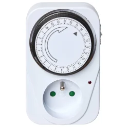 Programmateur journalier d'intérieur 24 H^Gifi Online