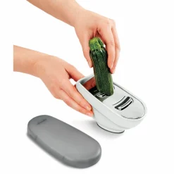 Gifi Préparation Culinaire^Râpe Metaltex avec couvercle et 3 lâmes interchangeables