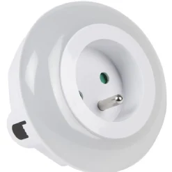 Veilleuse à led 3 couleurs avec prise murale intégrée^Gifi New